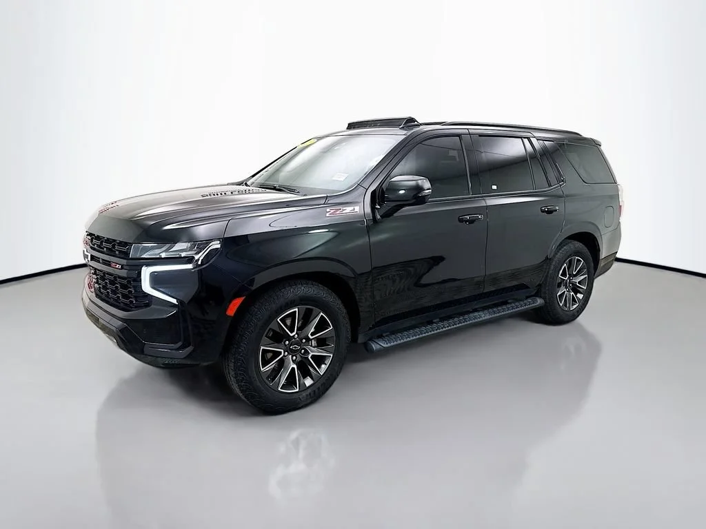 Used 2023 Black Chevrolet Z71 image 4