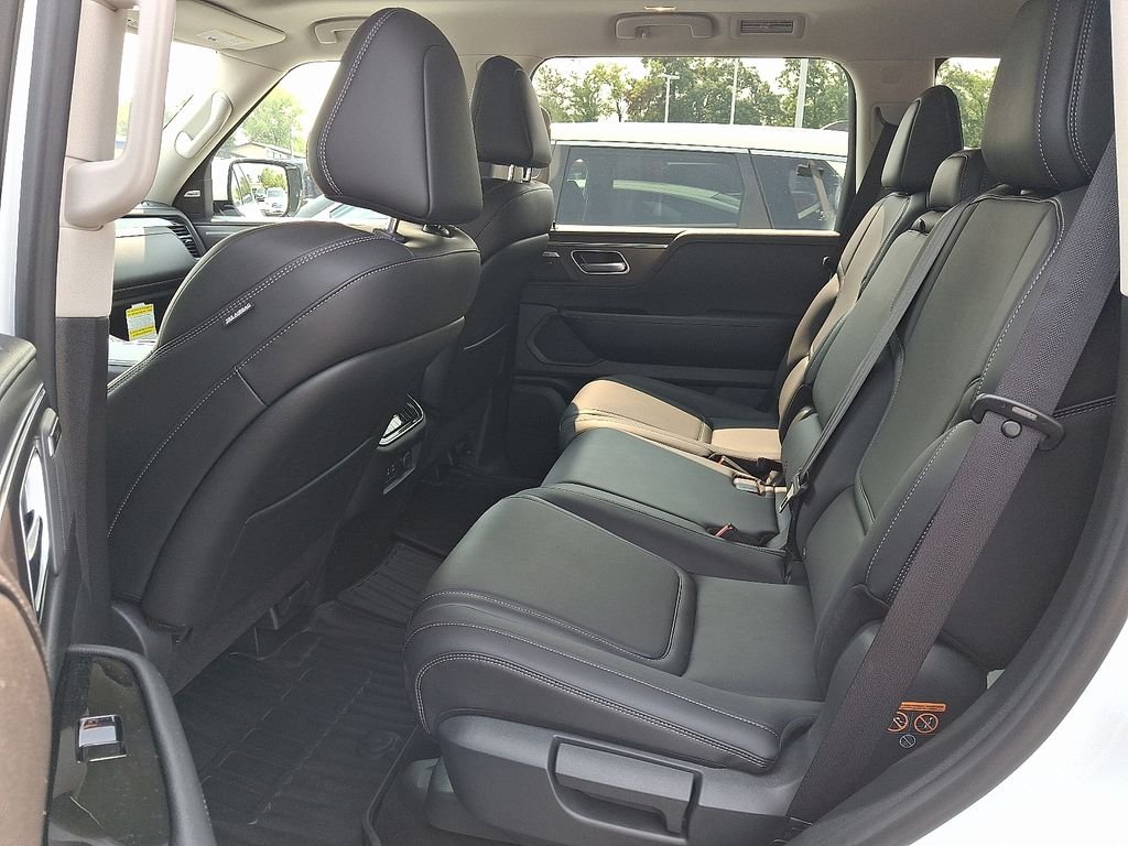 Used 2026 White INFINITI PURE image 6