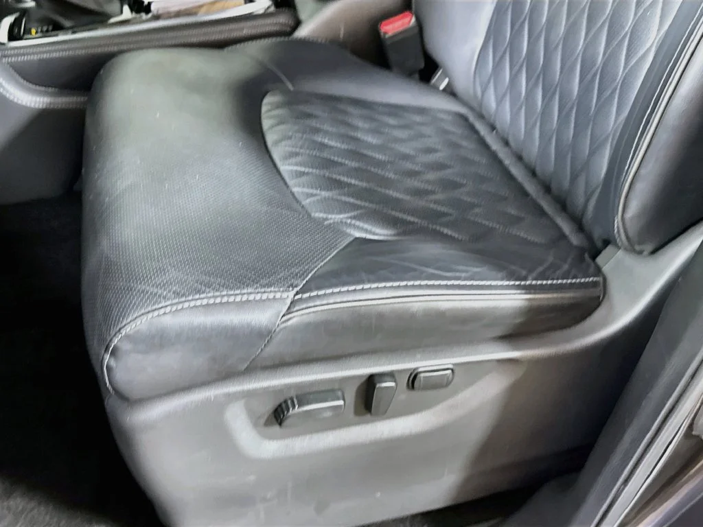 Certified Used 2024 Gray INFINITI Sensory image 25