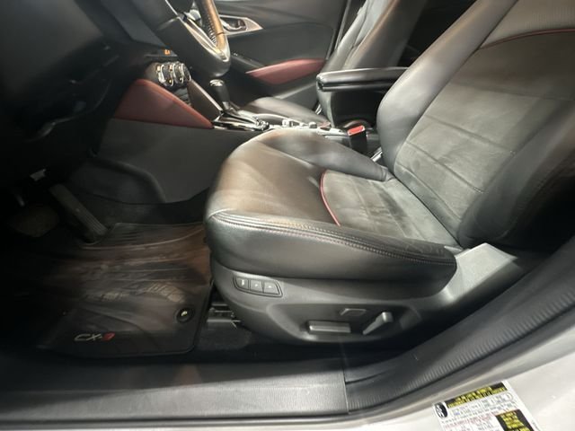 Certified Used 2018 Ceramic Metallic Mazda Grand Touring image 18
