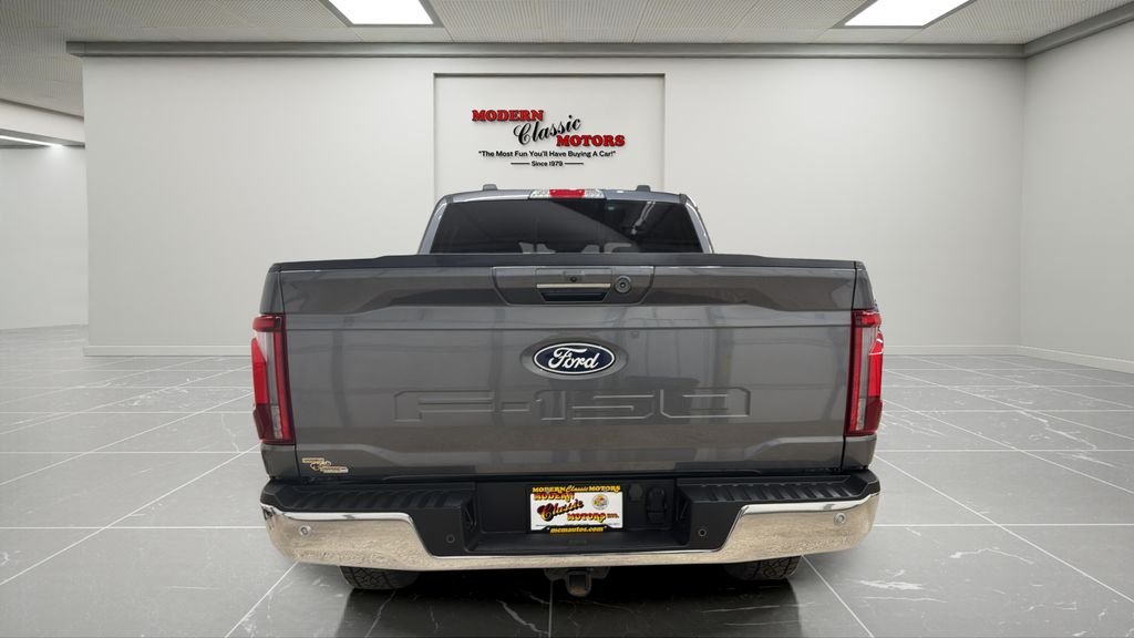 Used 2024 Gray Ford Lariat image 6