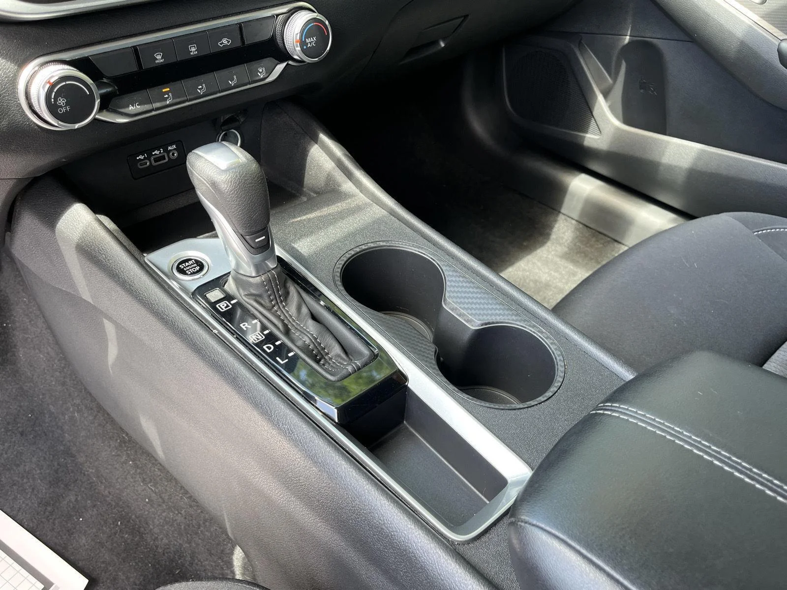 Certified Used 2025 Gun Metallic Nissan S image 28