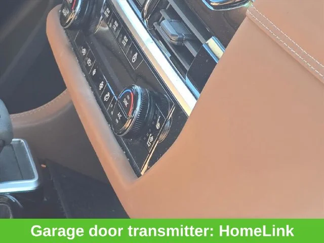 Used 2024 Gray Nissan Platinum image 23