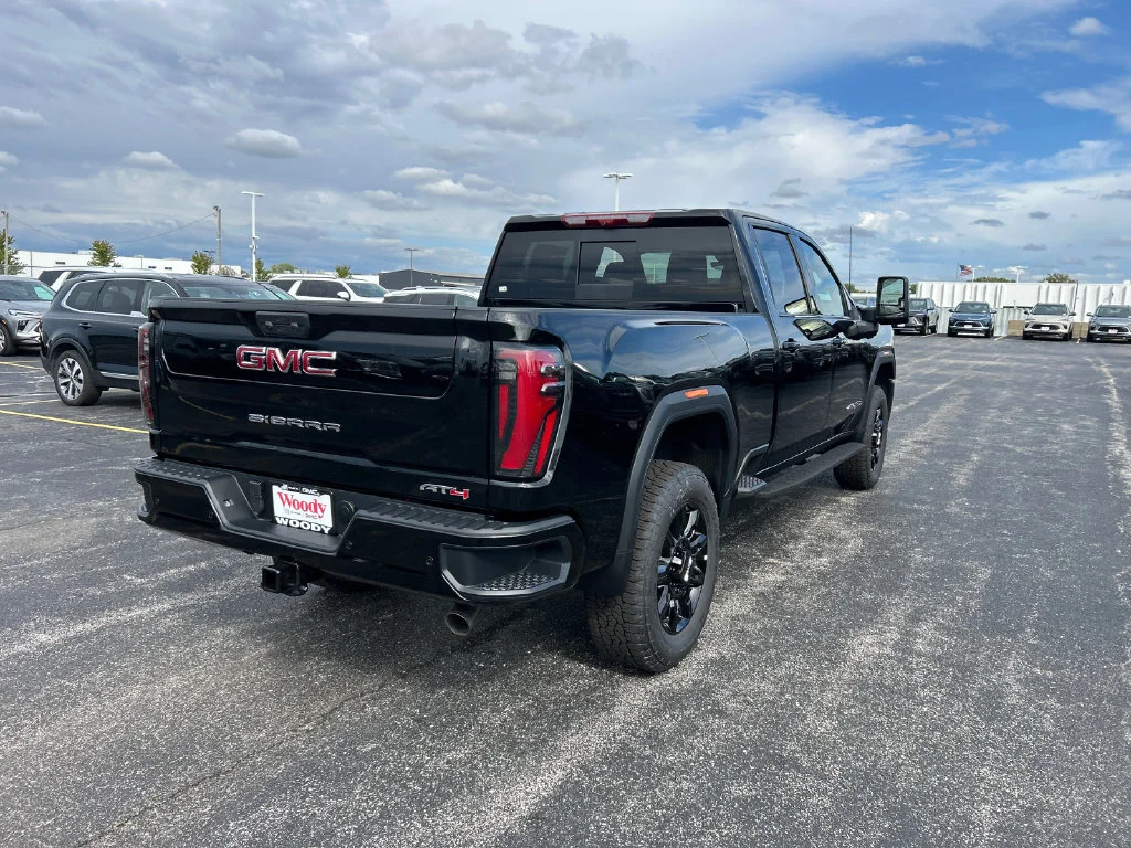 2026 GMC Sierra 2500HD AT4 - Photo 10