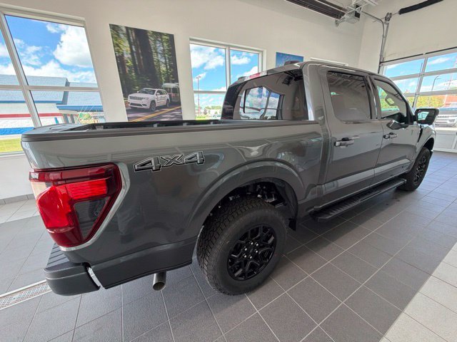 New 2026 Carbonized Gray Metallic Ford XLT image 19