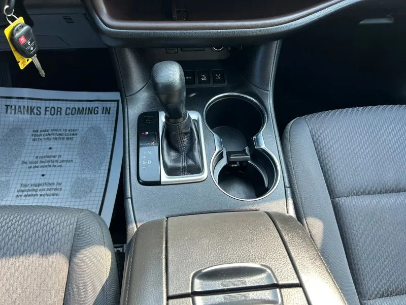 Used 2018 Black Toyota LE Sport Utility 4D image 46