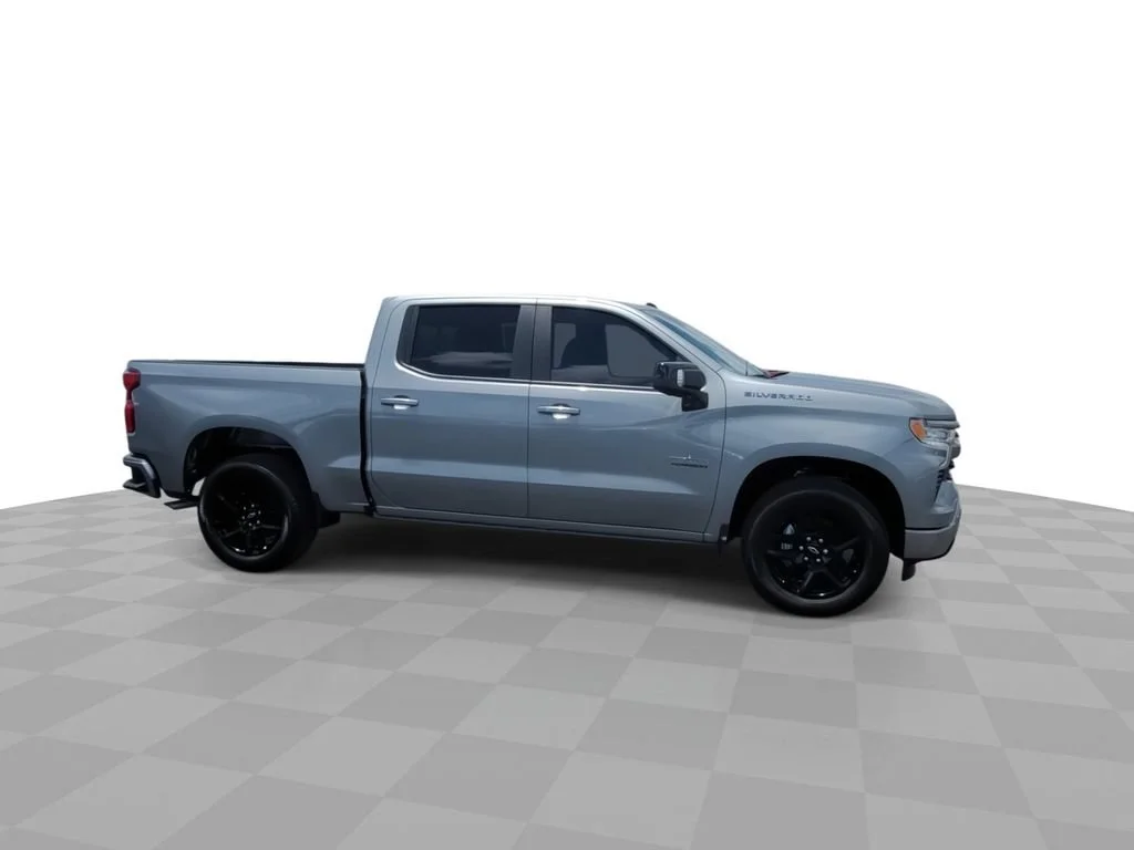 New 2026 Sterling Gray Metallic Chevrolet RST image 9