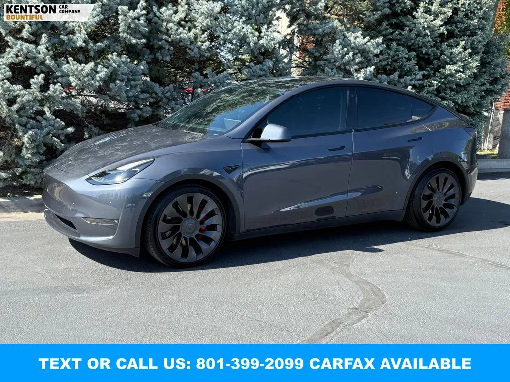 2023 Tesla Model Y Performance Dual Motor All-Wheel Drive's photo