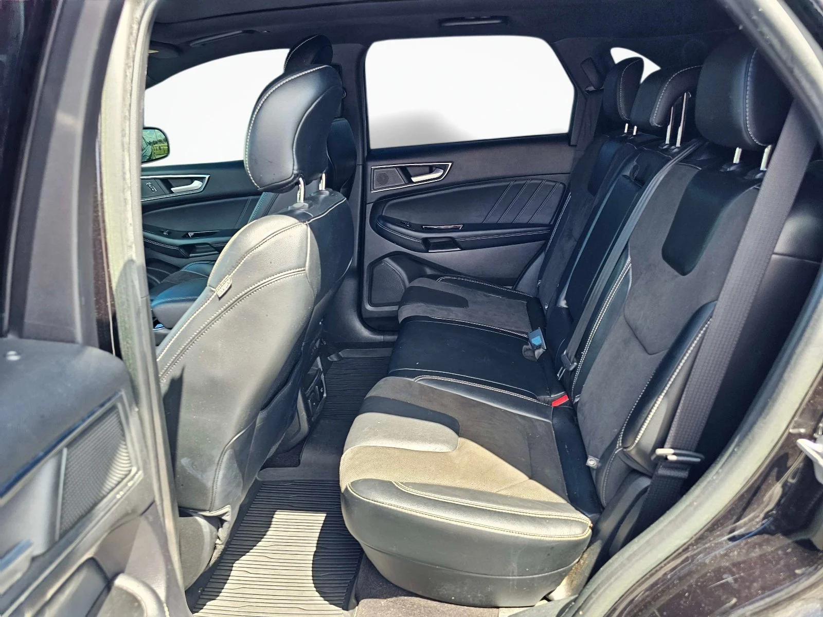 Used 2019 Black Metallic Ford ST image 33