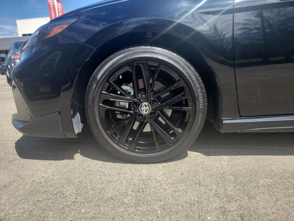 2025 Toyota Camry SE - Photo 32