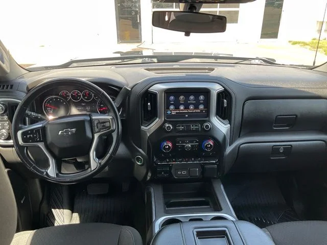 Used 2021 Gray Chevrolet RST image 4