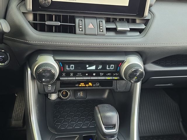 Used 2023 Beige Toyota XLE Premium image 23