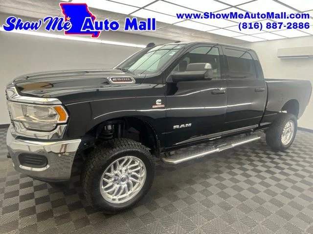 Used 2022 Black Ram Big Horn image 1