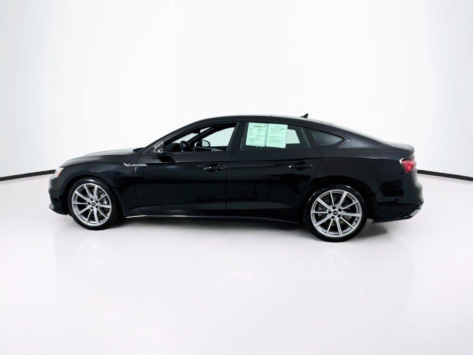 Used 2025 Mythos Black Metallic Audi S line Premium image 3