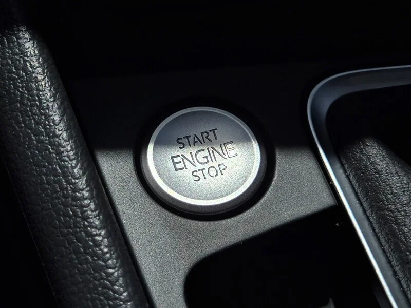 New 2026 Silver Volkswagen 1.5T SE image 14