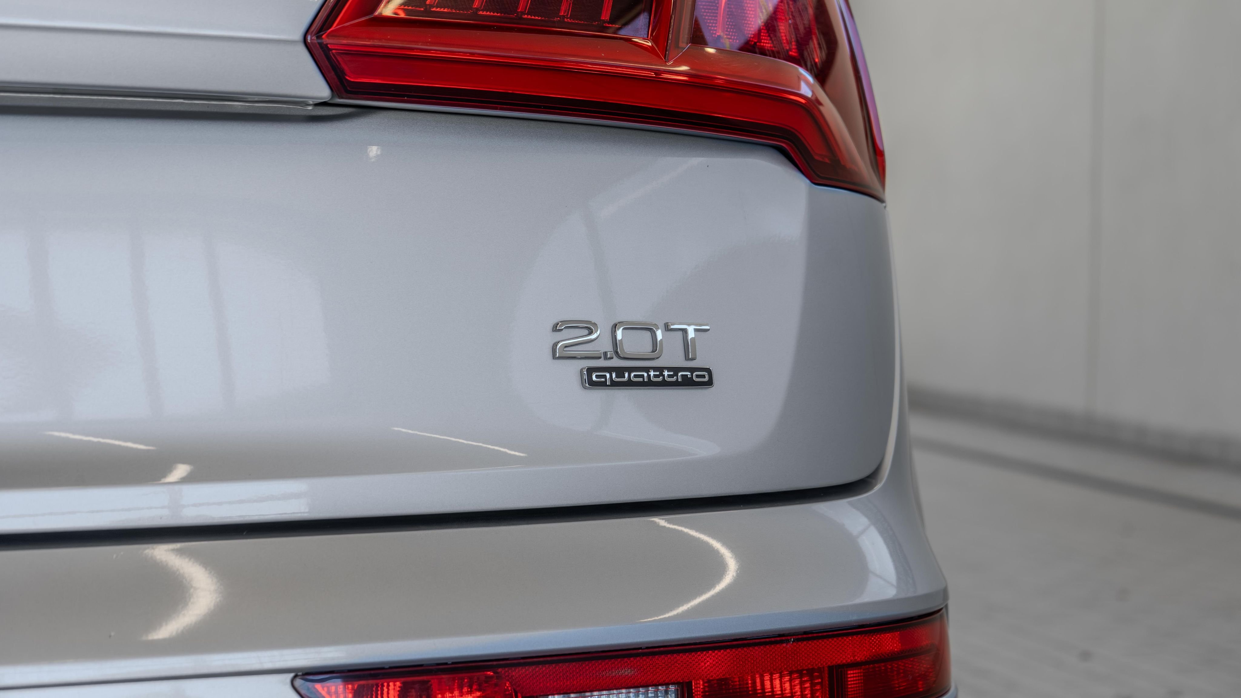 Used 2018 Florett Silver Metallic Audi 2.0T Premium image 24