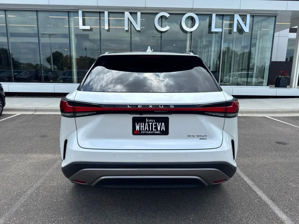 Used 2025 White Lexus 350 Premium image 5