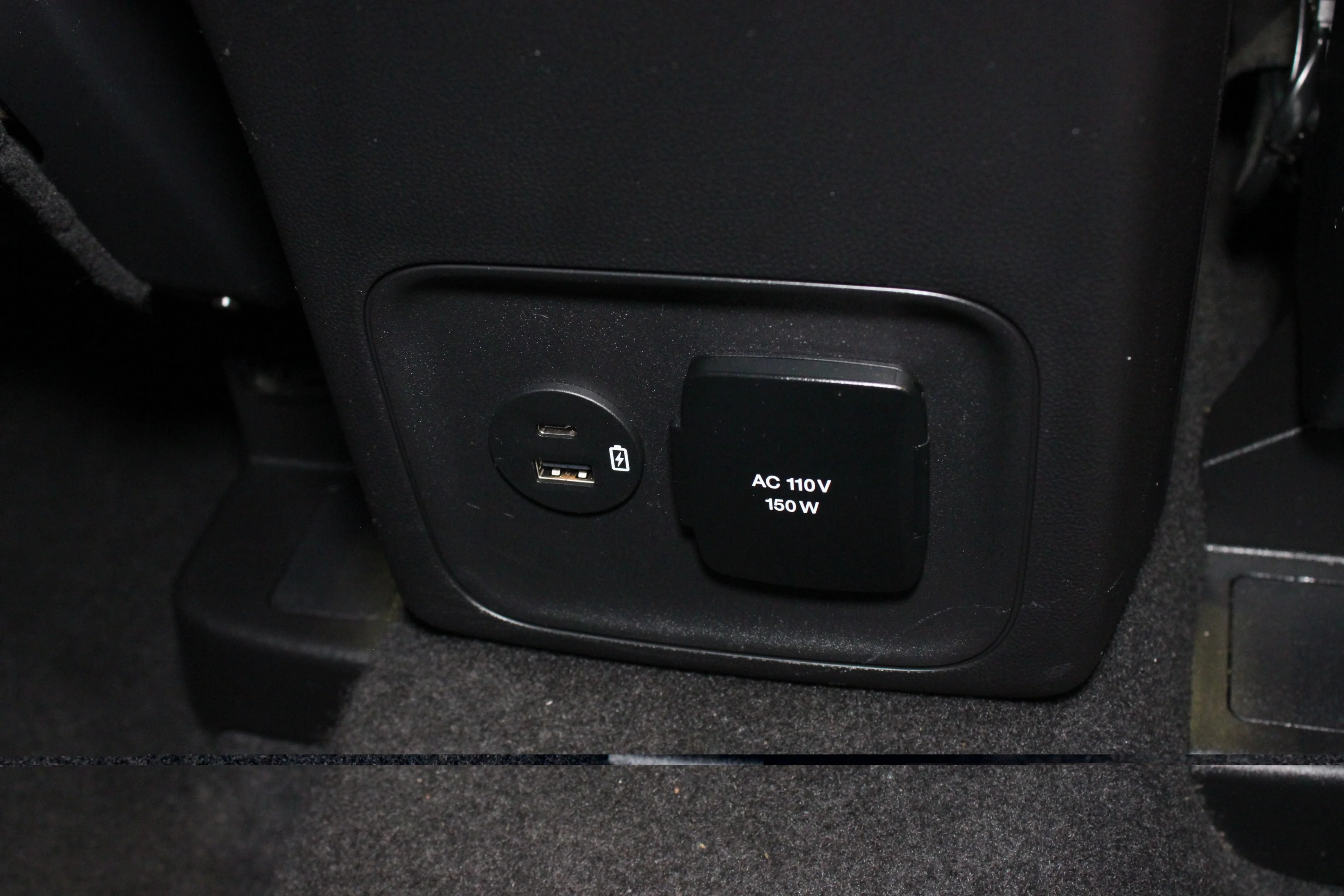 Used 2023 Gray Metallic Ford Outer Banks image 15