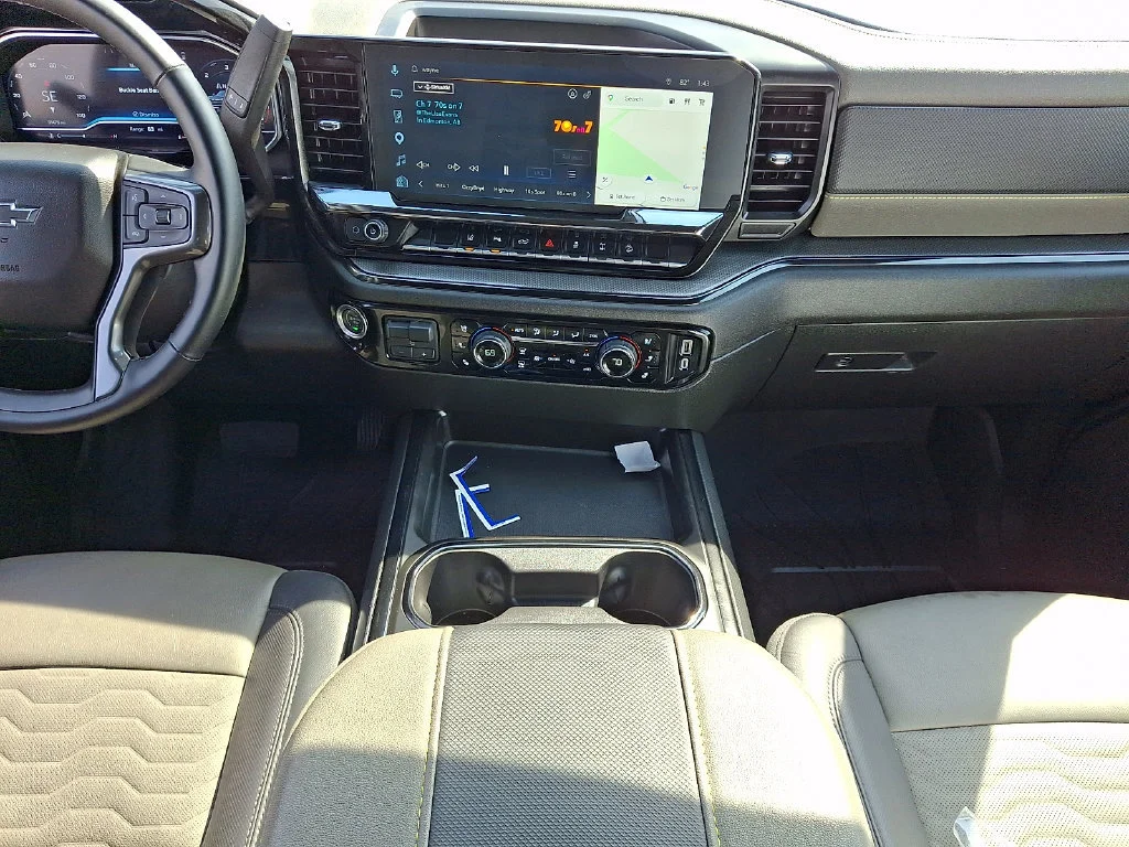 Used 2025 Summit White Chevrolet ZR2 image 16