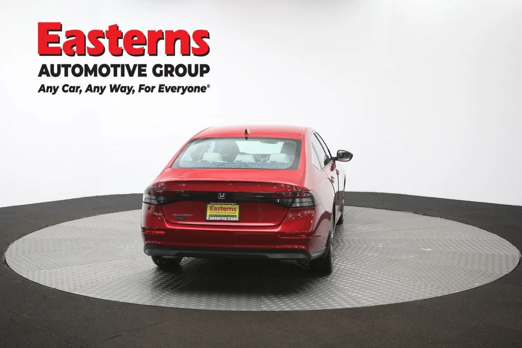 Used 2023 Red Honda EX image 38