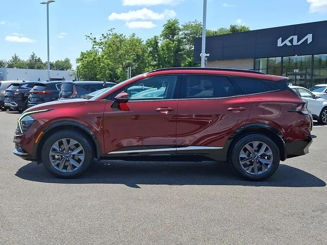 Used 2023 Red Kia SX-Prestige image 8