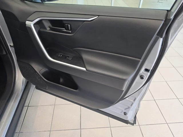 Used 2025 Silver Toyota LE image 23