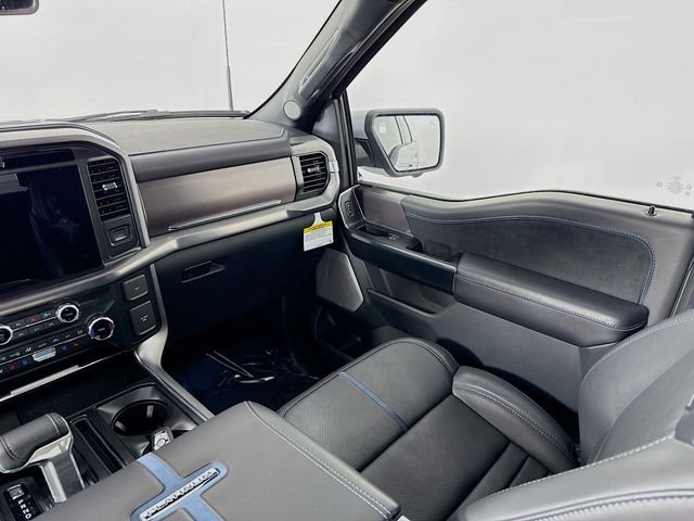 Used 2025 White Ford Platinum image 25