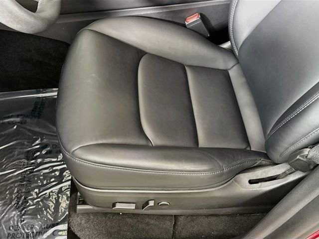 Used 2021  Tesla Long Range image 19