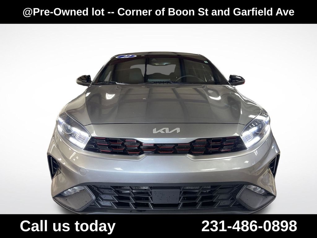 Used 2022 Gray Kia GT-Line image 8