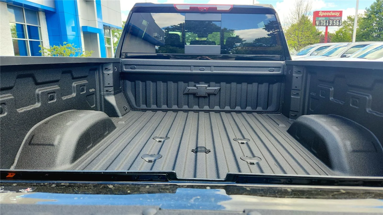 2026 Chevrolet Silverado 2500 HD High Country - Photo 8