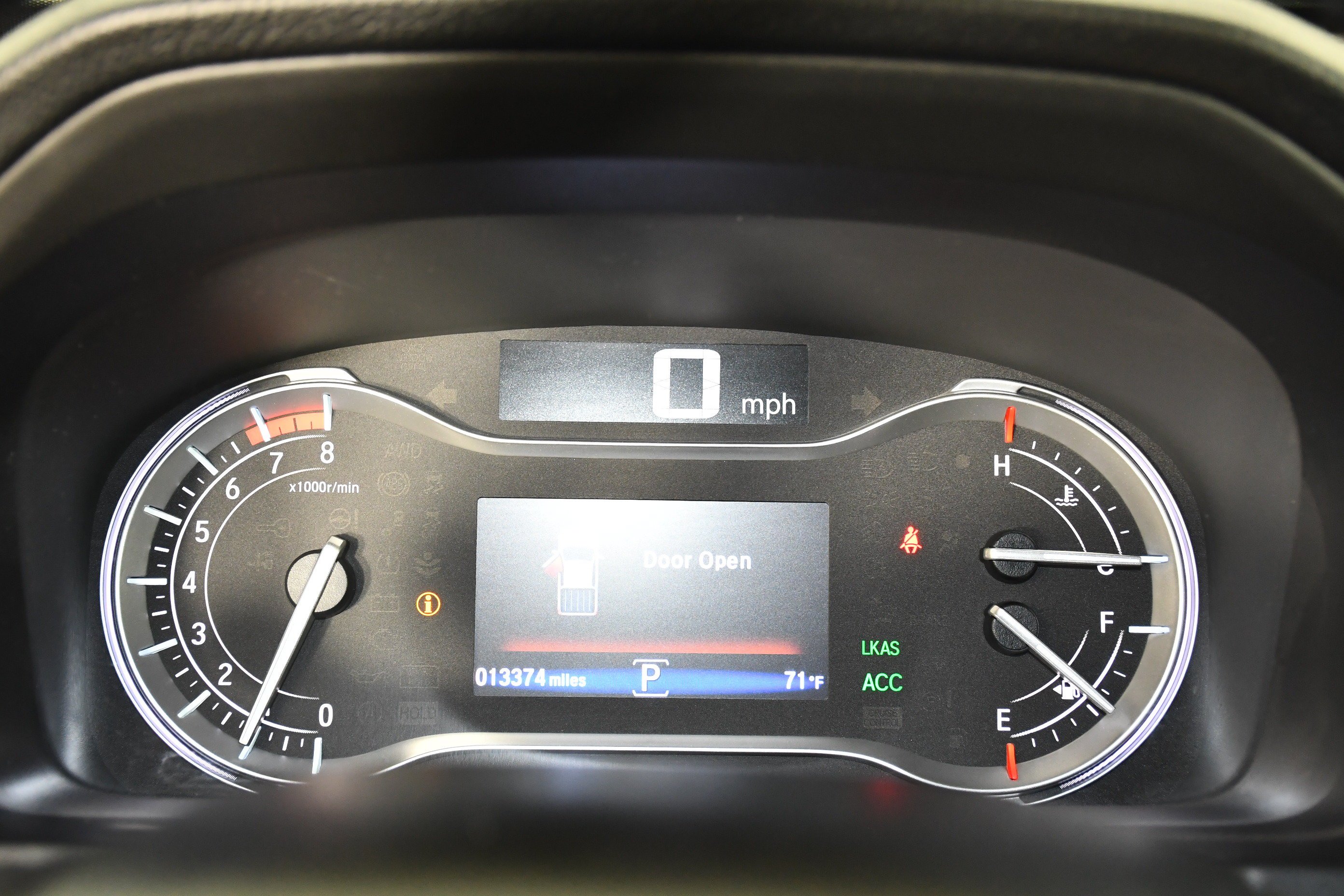 Certified Used 2023 Platinum White Pearl Honda AWD RTL-E image 19