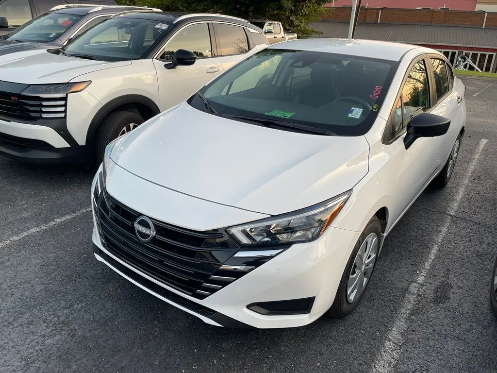 Certified Used 2025 Fresh Powder Nissan 1.6 S image 2
