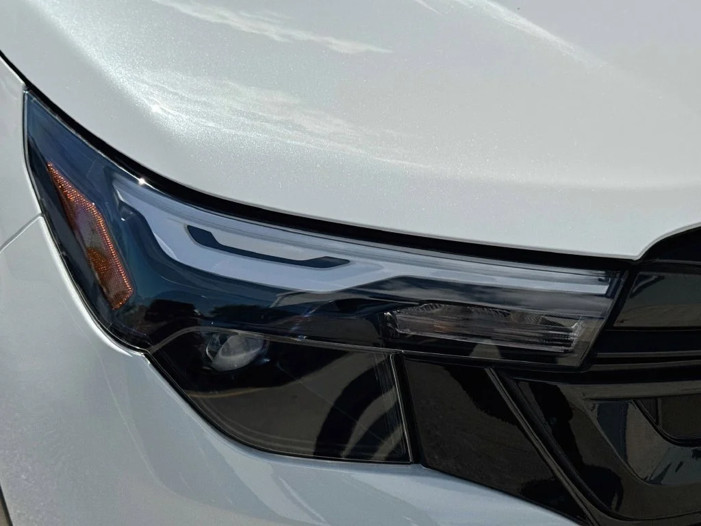 New 2026 White Subaru Sport Hybrid image 40