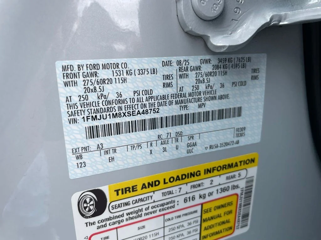 Used 2025 Silver Metallic Ford Platinum image 54