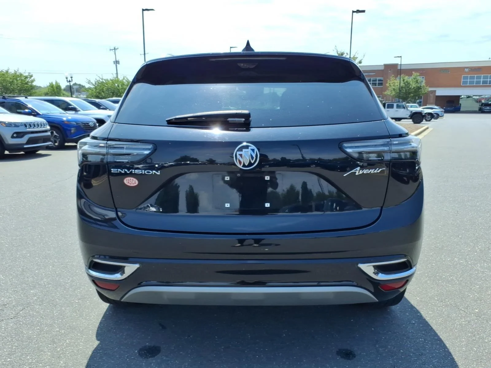 Used 2023 Ebony Twilight Metallic Buick Avenir image 18
