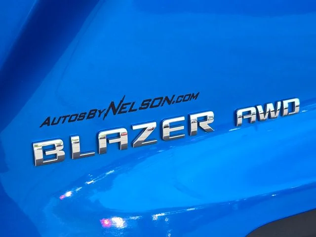 Used 2025 Blue Chevrolet LT image 16