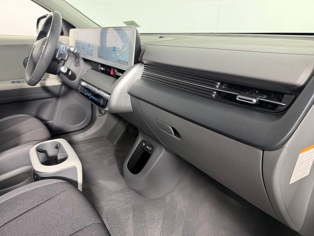 Used 2024 Green Hyundai SEL image 32