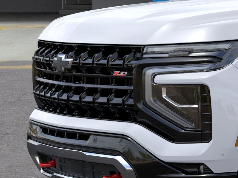 New 2026 Summit White Chevrolet Z71 image 13