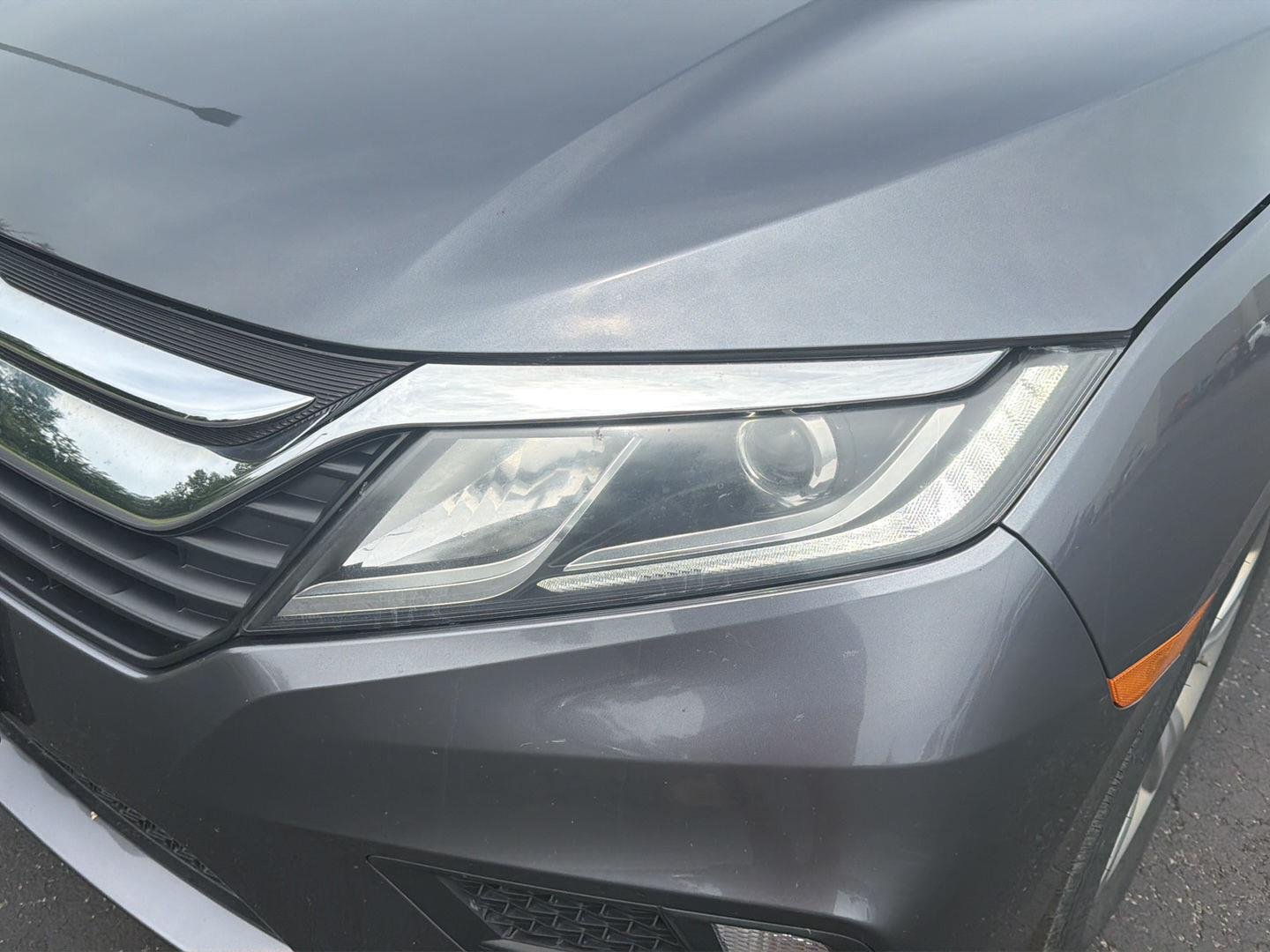 Used 2018 Modern Steel Metallic Honda EX-L image 10