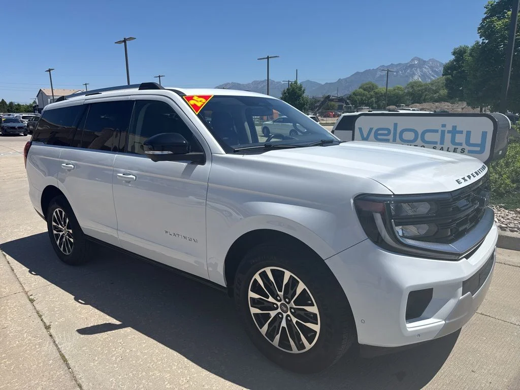 2025 Ford Expedition's photo