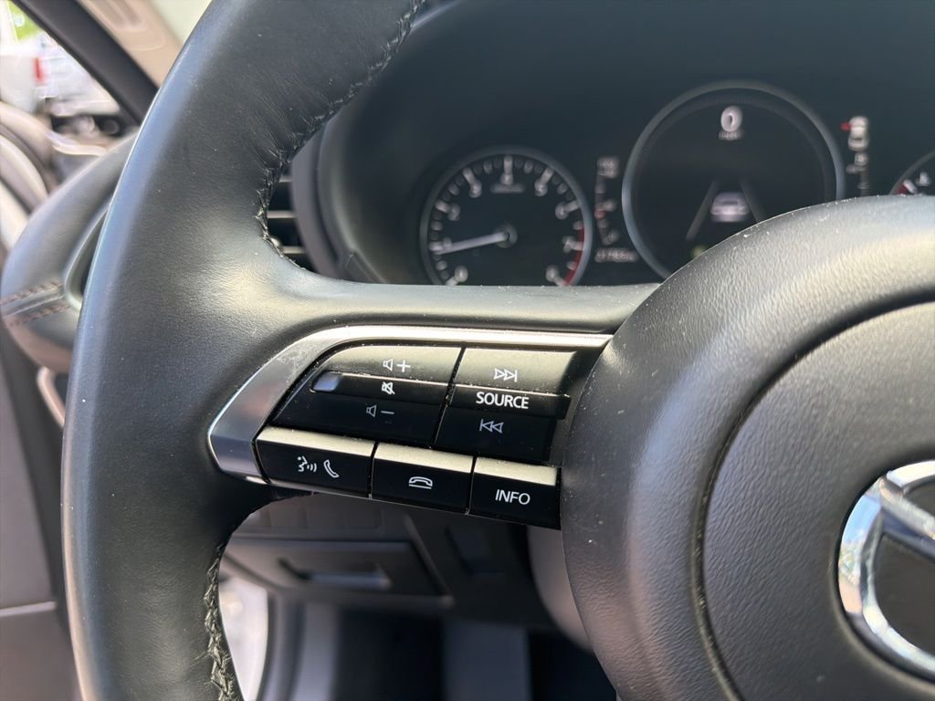 Used 2024 White Mazda 2.5 S Select Sport image 17