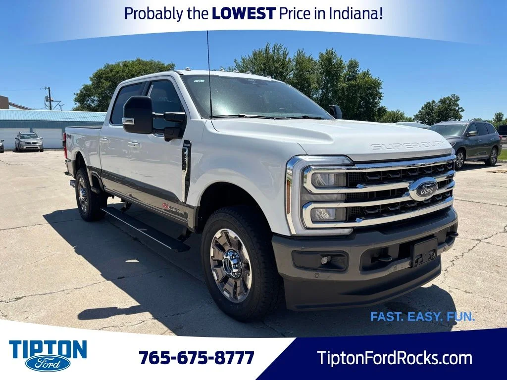 New 2026 Star White Metallic Tri-Coat Ford F-250® King Ranch® image 25