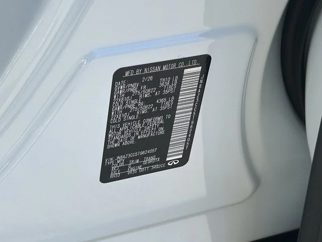 New 2026 2T RADIANT WHIT INFINITI Autograph 4WD image 31