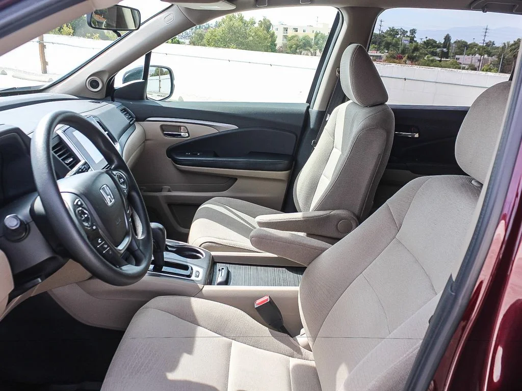 2016 Honda Pilot EX - Photo 18