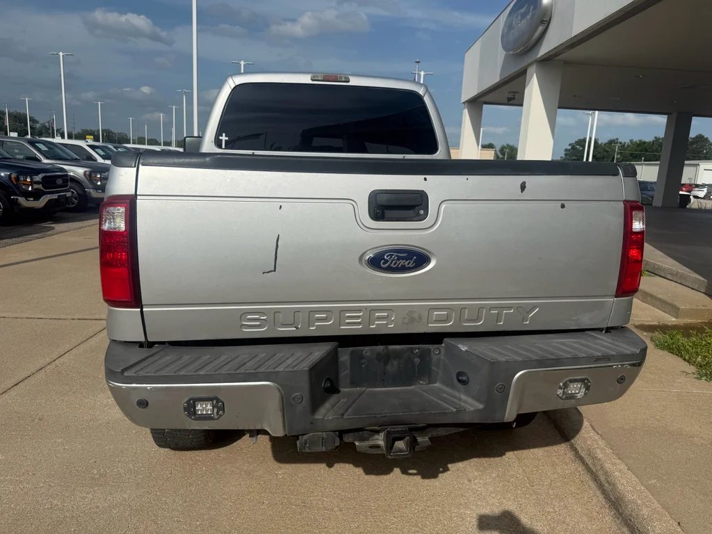Used 2013 Ingot Silver Metallic Ford XLT image 8