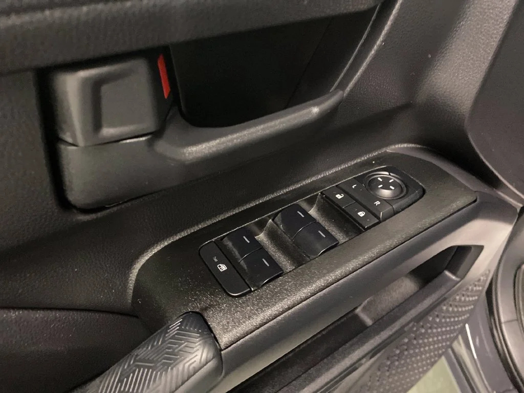 Used 2026  Toyota SR5 image 13