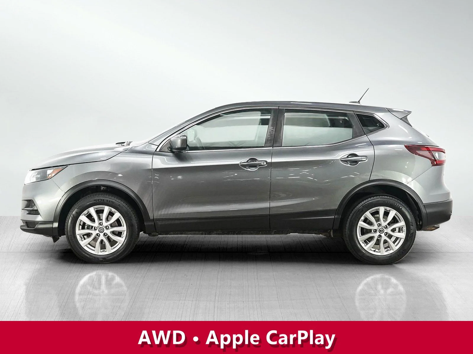 Used 2021 Nissan Rogue Sport S with VIN JN1BJ1AW6MW663576 for sale in Burnsville, Minnesota