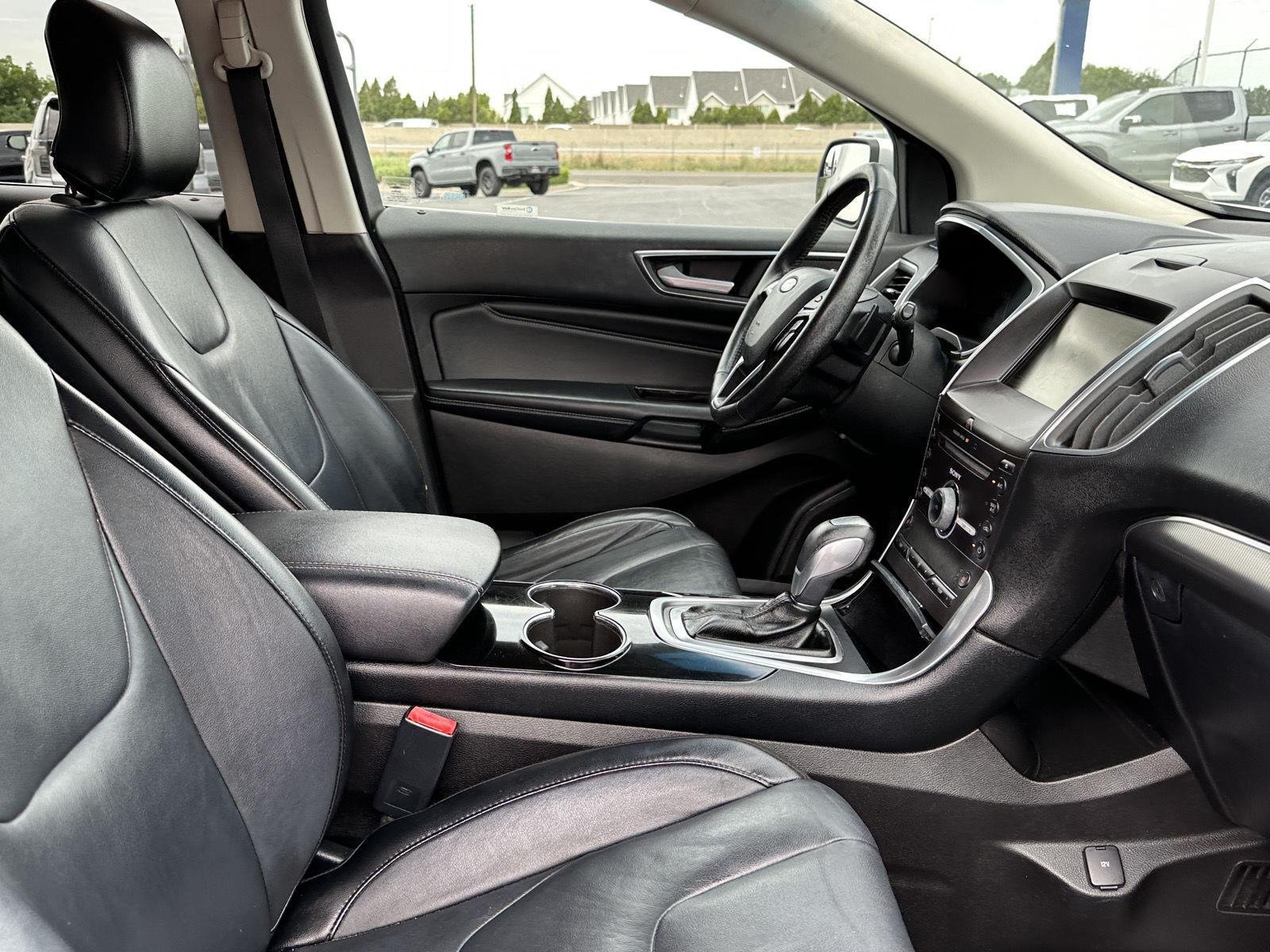 Used 2015 Silver Ford Titanium image 39