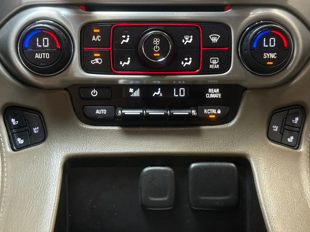 Used 2016 Onyx Black GMC SLT image 17