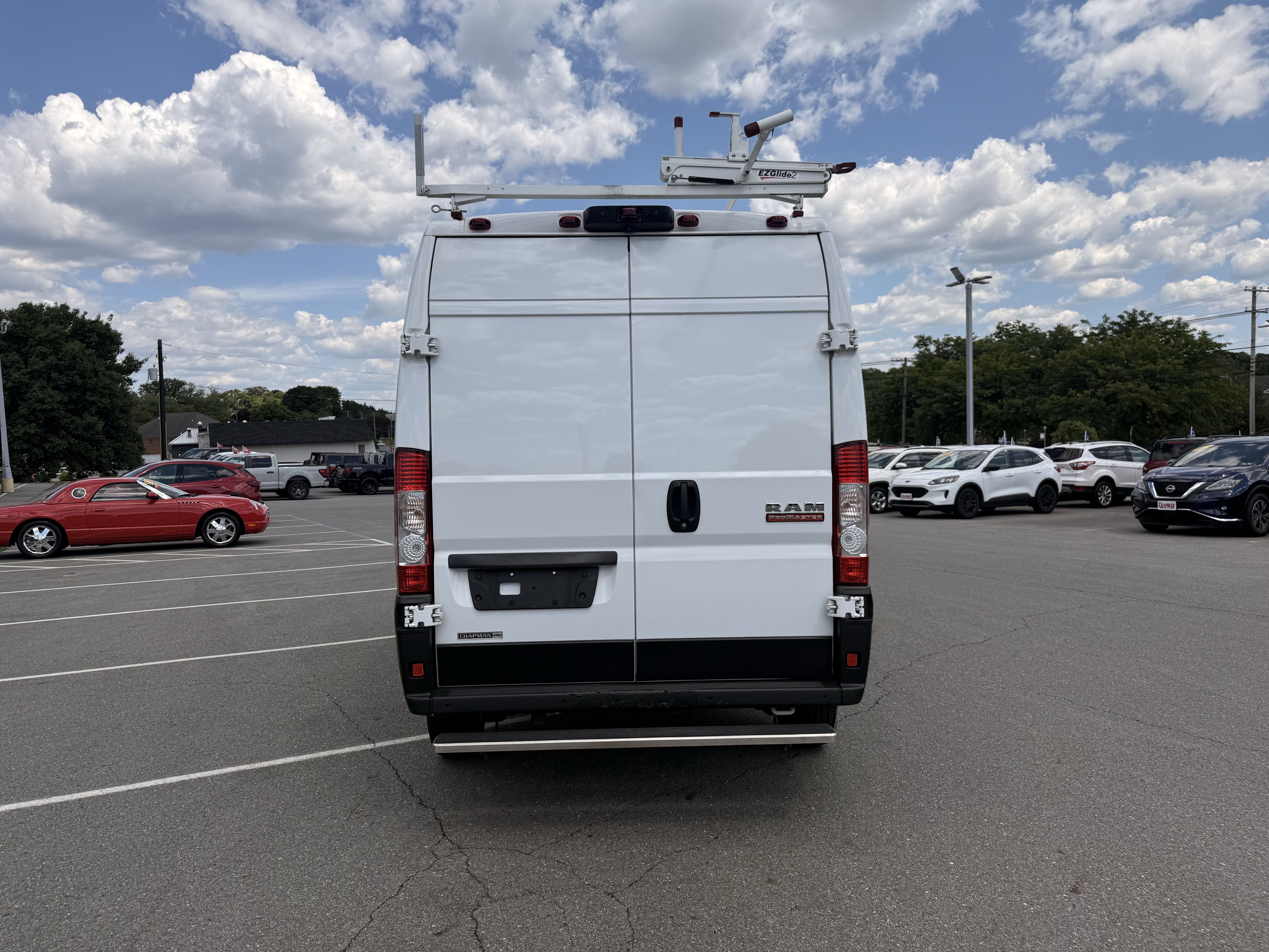 Used 2022 White Ram High Roof image 6